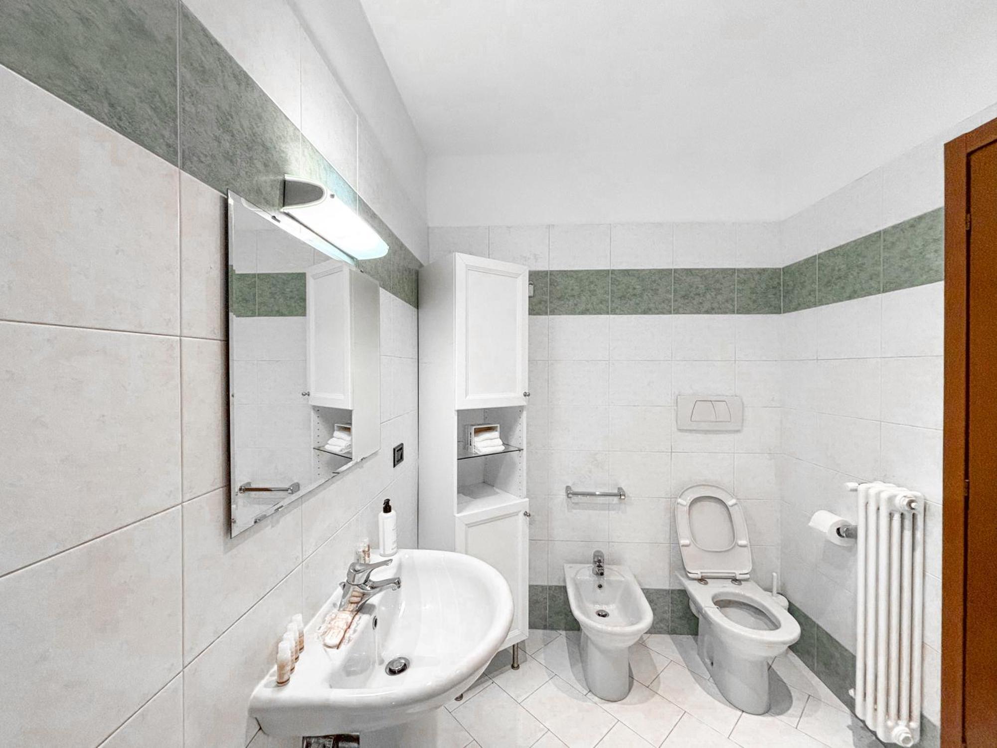 Bilocale Con Terrazzo E Box Auto Su Richiesta Apartment Como Exterior photo